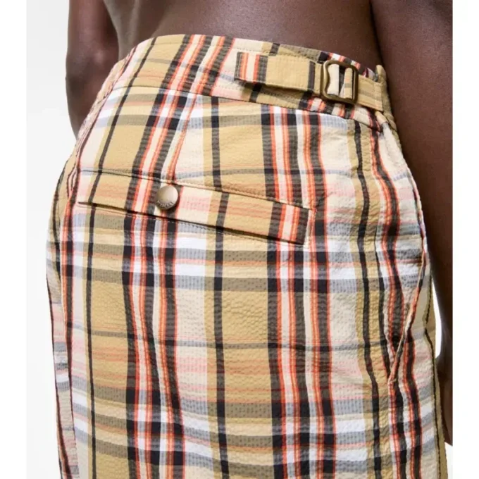 Badehose mit Karomuster