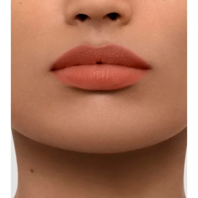 Burberry Brit Matte Lip Veil – English Oak Nr. 652
