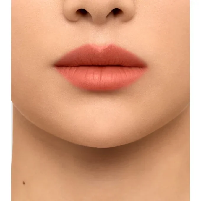 Burberry Brit Matte Lip Veil – English Oak Nr. 652