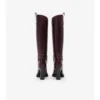 Cavalier-Stiefel mit Absatz aus Leder