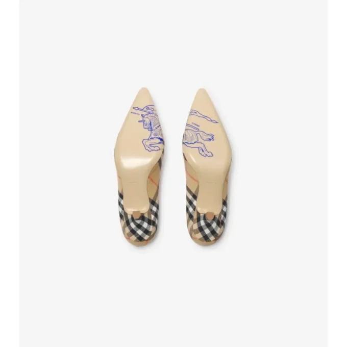 Check Dame Pumps