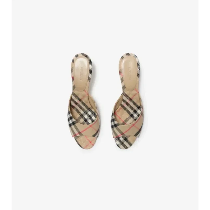 Check Mews Low Sandalen 
