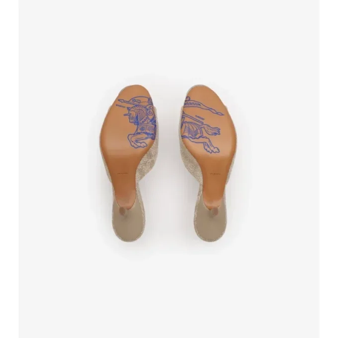 Check Mews Low Sandalen