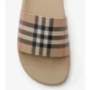 Check-Slides