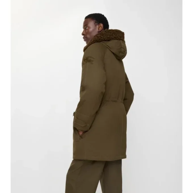 Gabardine-Parka mit Lammfellbesatz