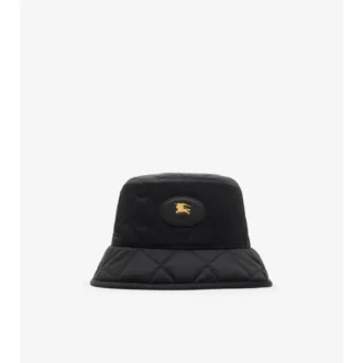 Gesteppter Horseshoe-Bucket-Hut