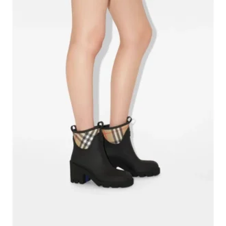 Gummistiefel mit Absatz und Marsh-Stempel