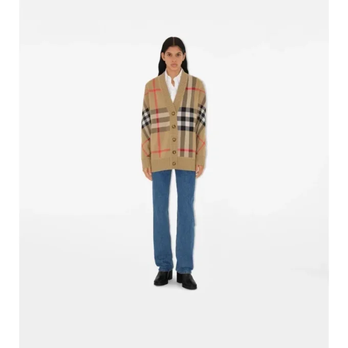 Karierte Strickjacke aus Wollmischung