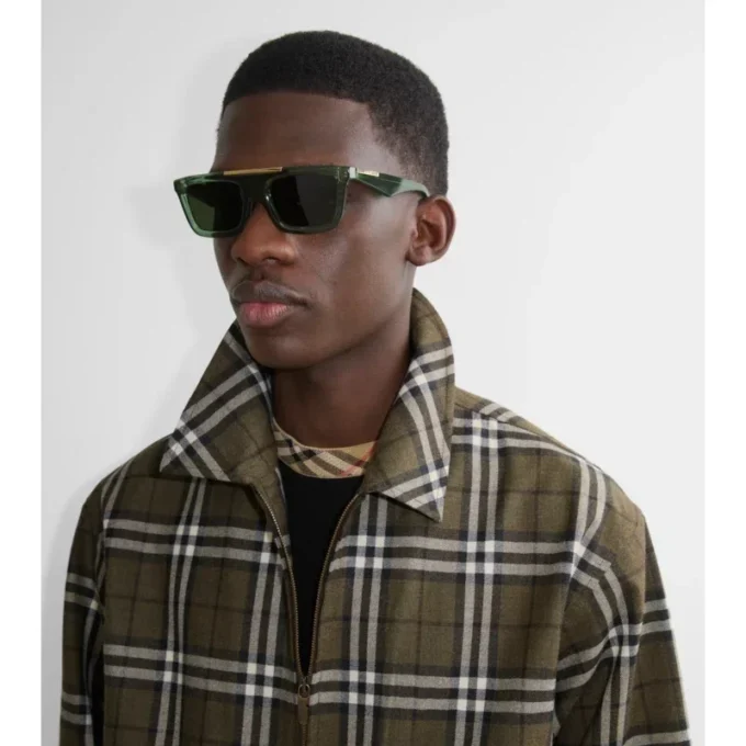 Klassische rechteckige Sonnenbrille 