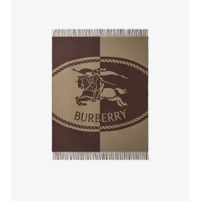 Knight Stamp Wolldecke