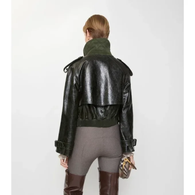 Kurze Trenchcoat-Jacke aus geprägtem Leder