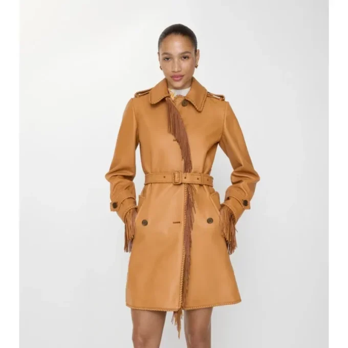 Kurzer Car Coat aus Leder mit Fransen