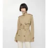 Kurzer, leichter Belgravia-Trench Coat aus Baumwolle 
