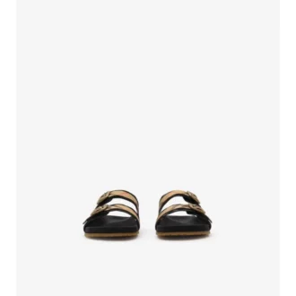 Sandalen aus Wildleder mit Karomuster