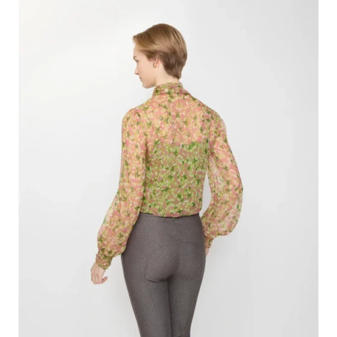 Seidenbluse mit zierlichem Blumenmuster