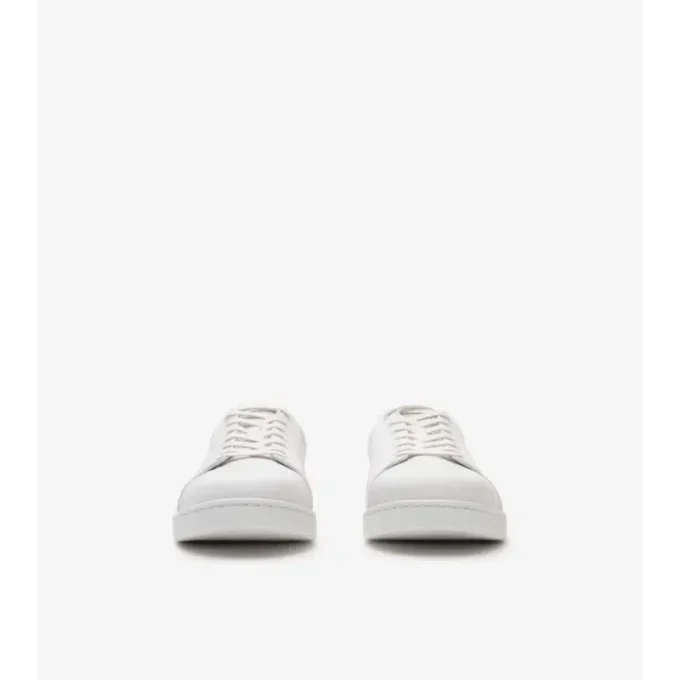 Sneaker aus geprägtem Leder mit Karomuster 