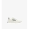 Sneaker aus Leder mit Karomuster