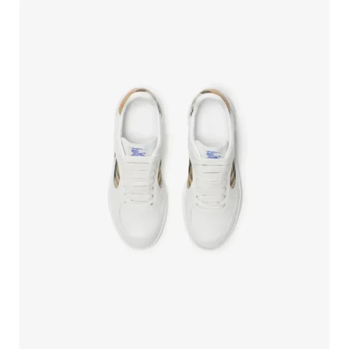 Sneaker aus Leder mit Karomuster
