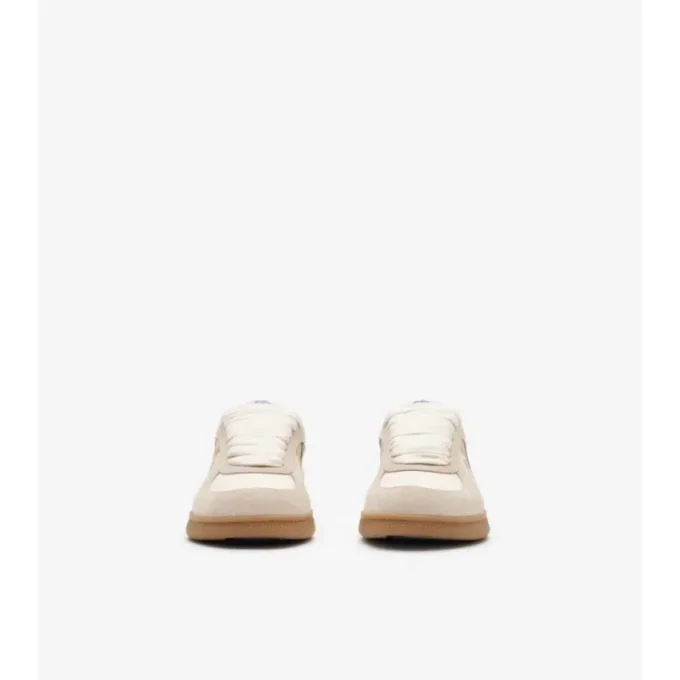 Sneaker aus Leder, Wildleder und Check-Muster