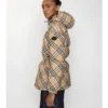 Steppjacke mit Kapuze aus Nylon im Burberry-Karomuster
