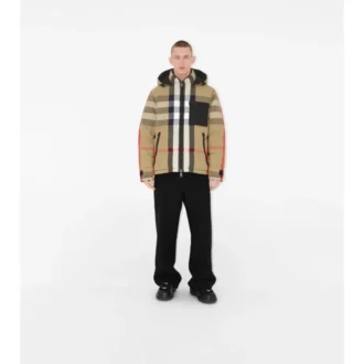 Wendbare Steppjacke mit Karomuster