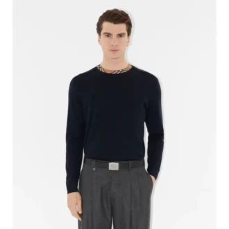 Wollpullover mit Karomuster